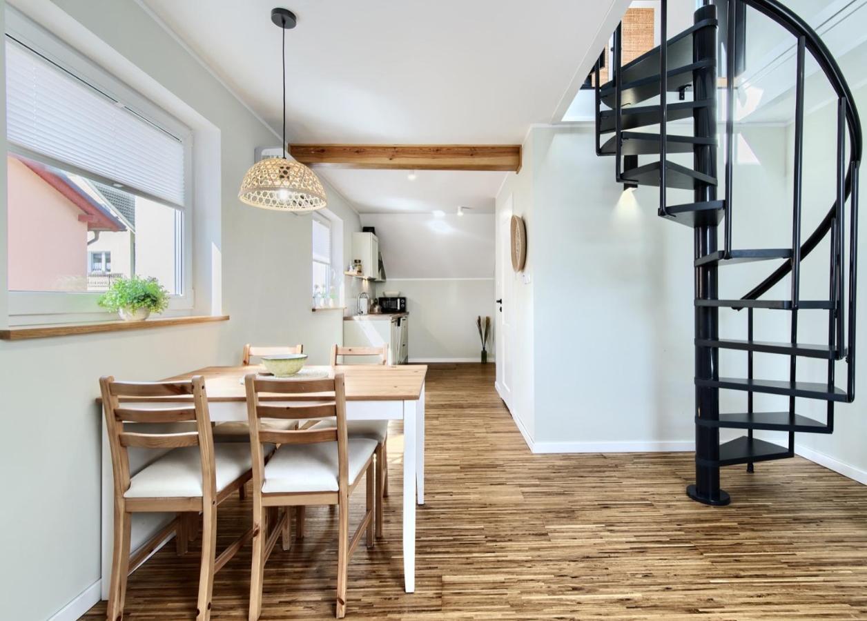 Apartament Piaskowy Chmielno Esterno foto